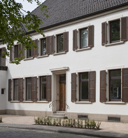Heinrich Neuy Bauhaus Museum